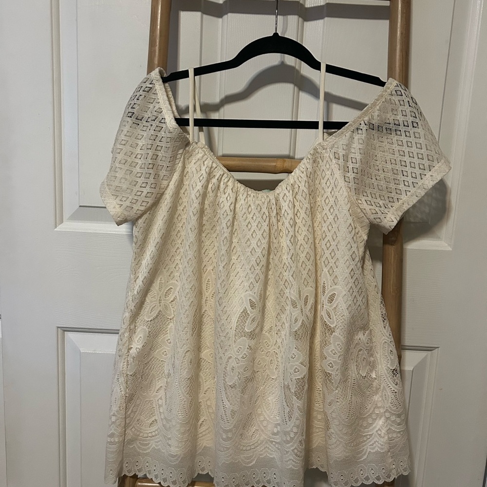 Cream Lace Women's Top